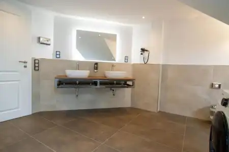 Schiefer Suite & Apartments - 91
