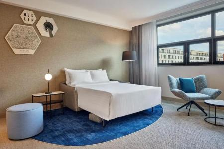 Courtyard by Marriott Berlin City Center - 32