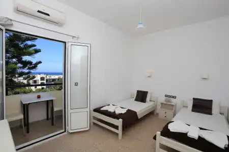 Iraklis Studios & Apartments - 113