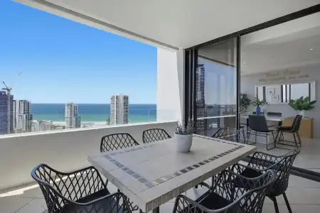 Aria Apartments - 212