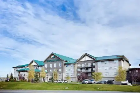 Sandmans & Suites Calgary West - 41