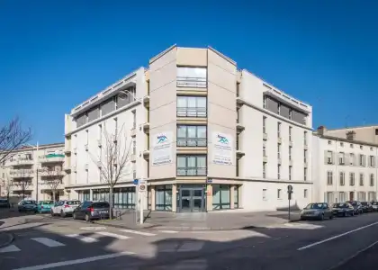Nemea Appart Home Suite Nancy Centre - 0