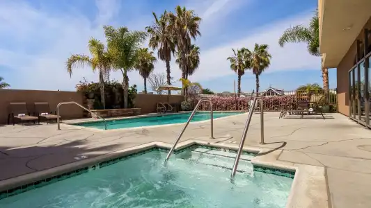 Best Western Plus Oceanside Palms - 16