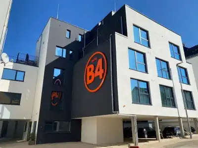 B4 - 16