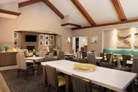Residence Inn by Marriott Toronto Airport - 25