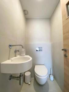 Sea Suites Apartments - 214