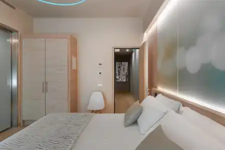 Air Suite - 23
