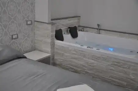 Imperial Suite - 42
