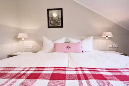 Best Western Plus Midland Suites - 2