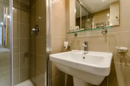 Royal Cambridge - 12