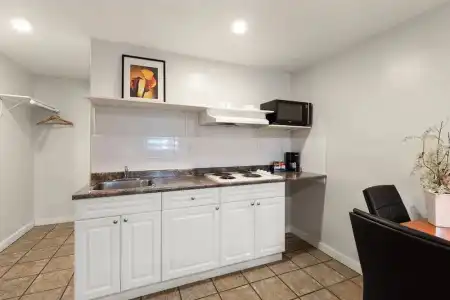 Oasis Inn - 45