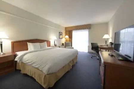 Toronto Don Valley and Suites - 63