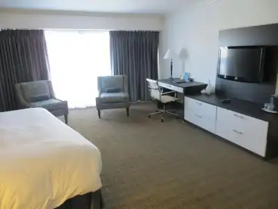 Toronto Don Valley and Suites - 88