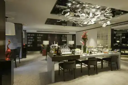 GATEWAY HONG KONG - 17