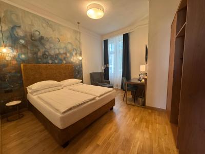 Secession an der Oper - 24