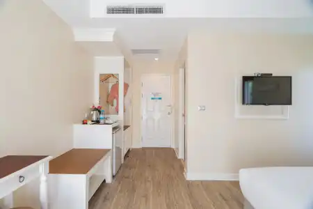 The Beach Boutique House - 5