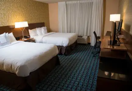 Fairfield Inn & Suites Cincinnati Uptown/University Area - 5