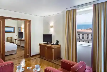 Renaissance Naples Mediterraneo - 99