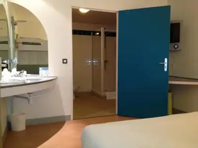 ibis budget Caen Centre Gare - 6