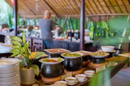Hoi An Coco River Resort & Spa - 38