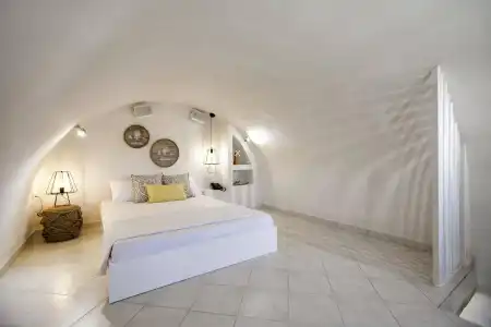 Privee Santorini - 9