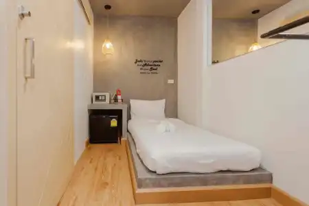 Sarnn Sukhumvit 28 - 21