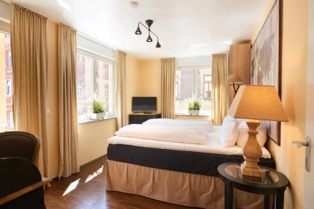 Zur Alten Brücke - 80