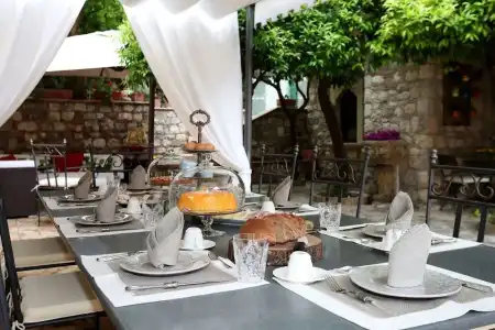 Relais 147 - 21