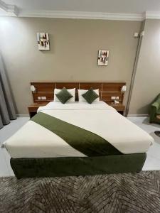 Muscat Hills - 35