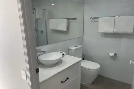 Bridgewater Apartments - 8