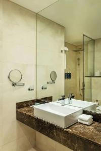 Four Points by Sheraton Production City, Dubai - 33