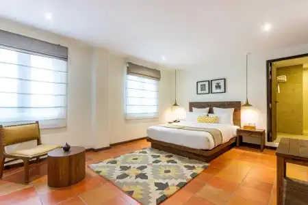 Roadhouse, Thamel, Kathmandu- Contemporary Boutique - 1