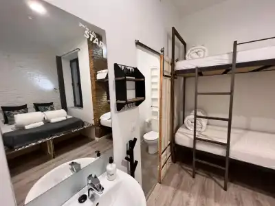 ECO Hostel - 124