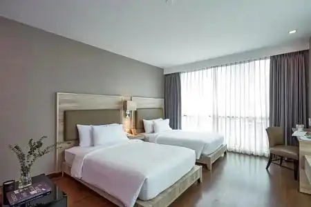 Adelphi Suites Bangkok - 163