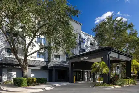 Courtyard by Marriott Orlando Altamonte Springs/Maitland - 10