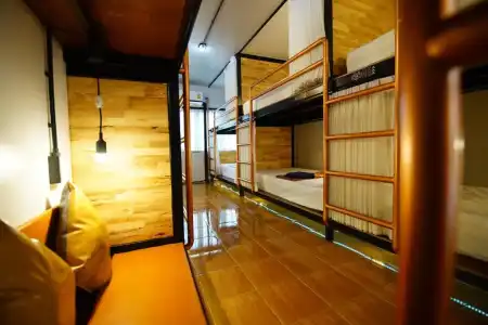Sleep Owl Hostel - 40