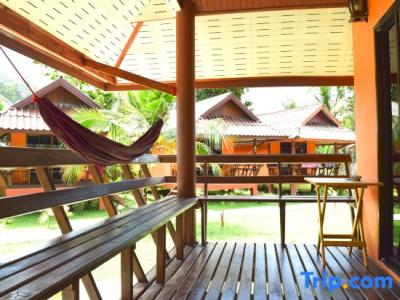 Lanta Pearl Beach Resort - 151