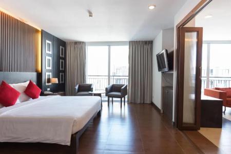J Pattaya - 108