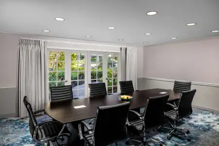 Hyatt Regency Newport Beach - 3