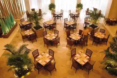 Courtyard by Marriott Chennai - 17