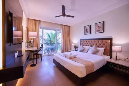 Royale Exotica - 31