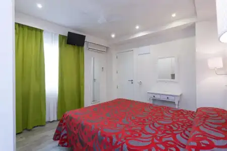Sol y Miel Hostal - 131