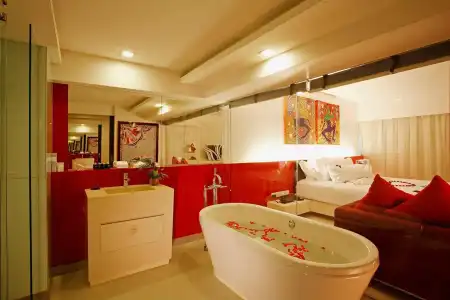 B-Lay Tong Beach Resort - 9