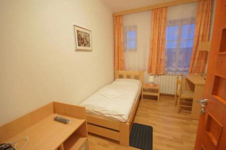 Garni Rambousek - 23