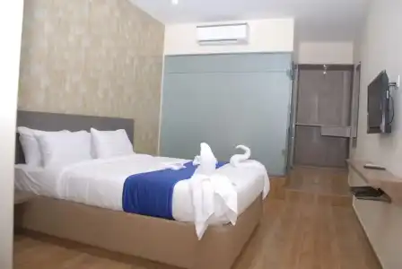 Ocean Suites - 33