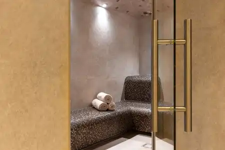 Best Western & SPA Coeur De Cassis - 8