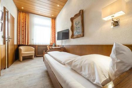 AAAAwelt Kübler - 26