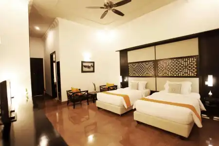 White Mansion - 6