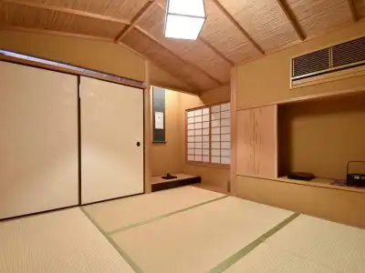 Yamatoya Besso - 60