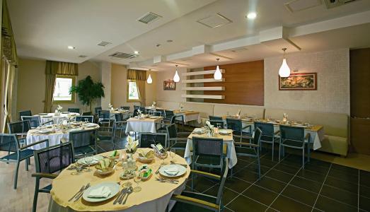 Side Breeze - All Inclusive - 17